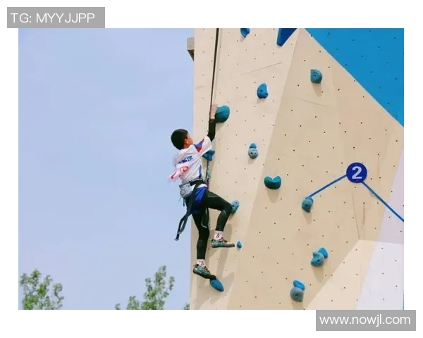 武汉攀岩队在全国速度排行榜中荣获第六名展现出卓越实力与团队精神